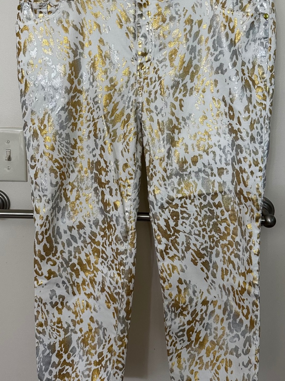 Chico's Platinum Denim Metallic Leopard Crop Pants with silver and gold foil